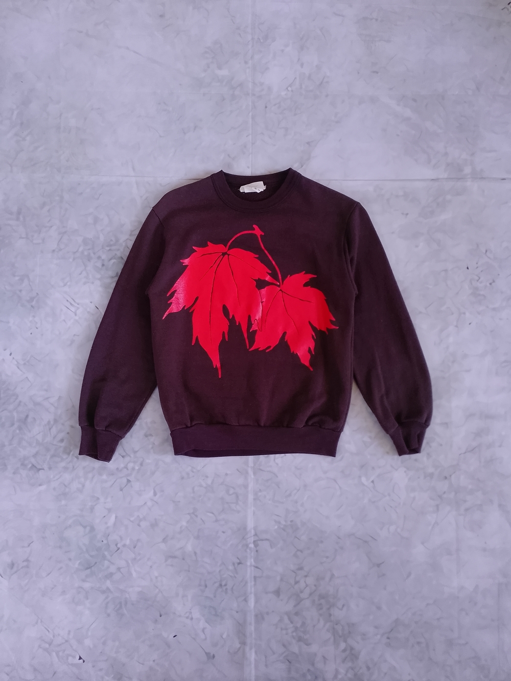 Vintage 90s Girl Guides Of Canada X ALFRED SUNG Leaves Logo Crewneck Sweater